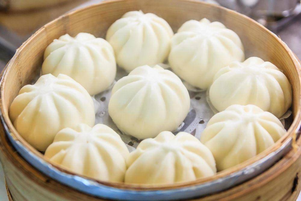 ilustrasi bakpao (vecteezy.com/pisit_tar676462)