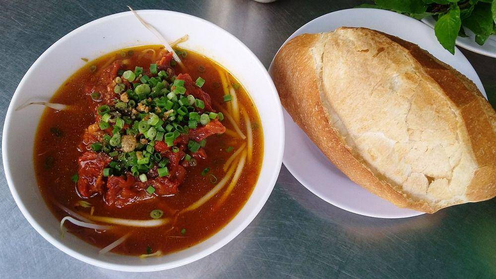 bo kho menu sarapan ala Vitenam (commons.wikimedia.org/Phương Huy)