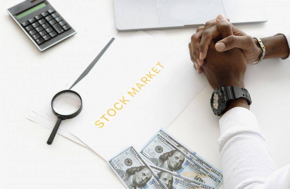 ilustrasi investasi (pexels.com/Anna Nekrashevich)