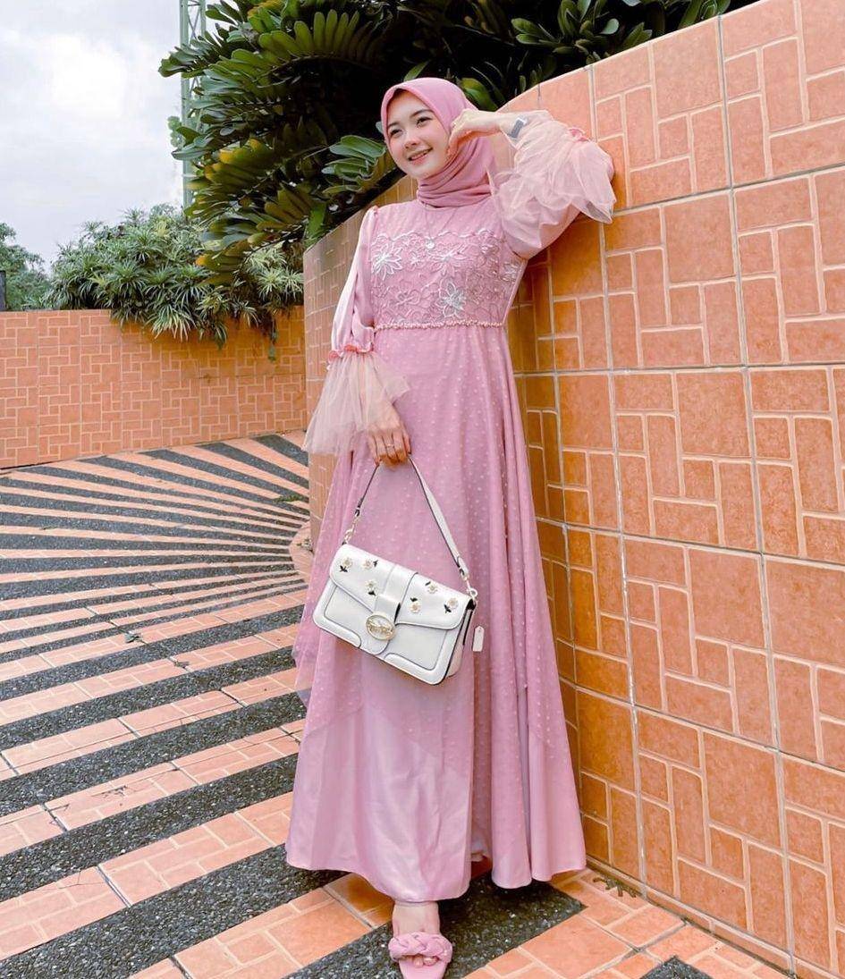 Selebgram Nindi Ariesty (instagram.com/nindiarst21)Selebgram Nindi Ariesty (instagram.com/nindiarst21)