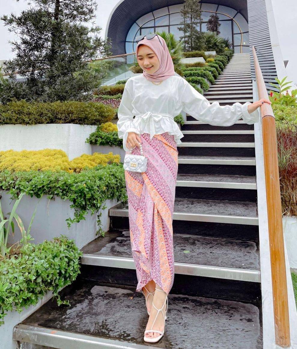 Selebgram Nindi Ariesty (instagram.com/nindiarst21)