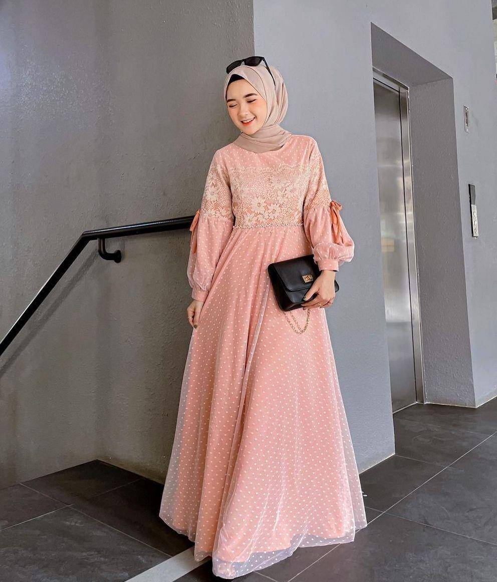 Selebgram Nindi Ariesty (instagram.com/nindiarst21)