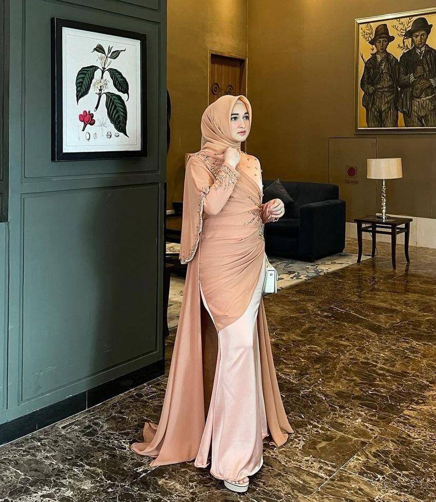 Selebgram Zsalsa Nadila (instagram.com/zsalsadil)