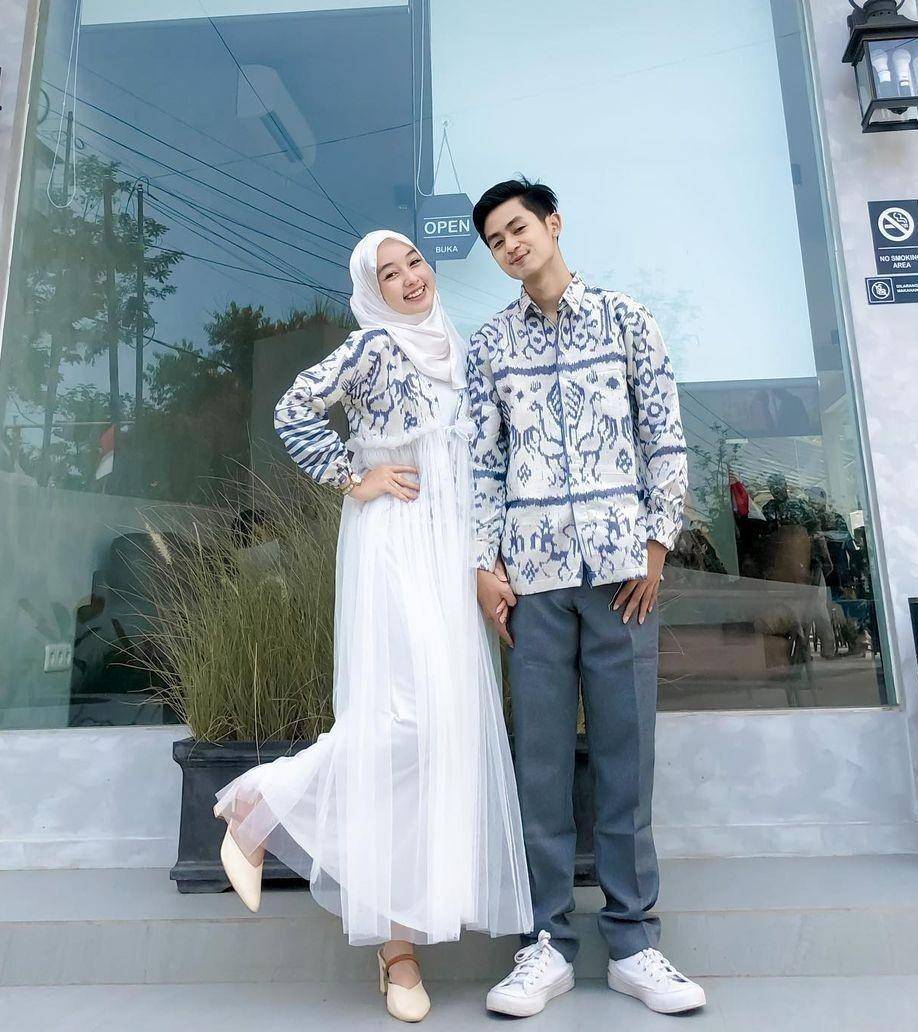 Ootd kondangan couple (instagram.com/illona.gf)