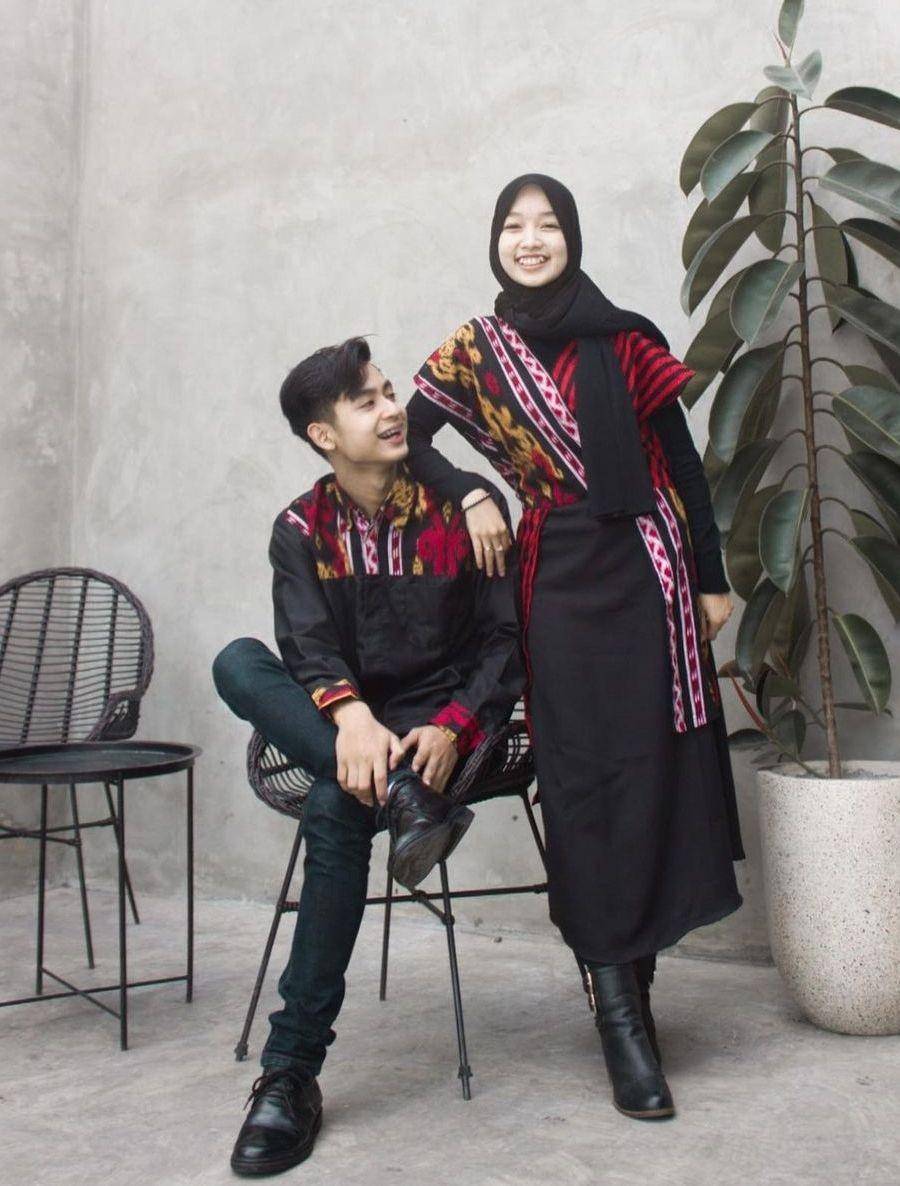 Ootd kondangan couple (instagram.com/illona.gf)
