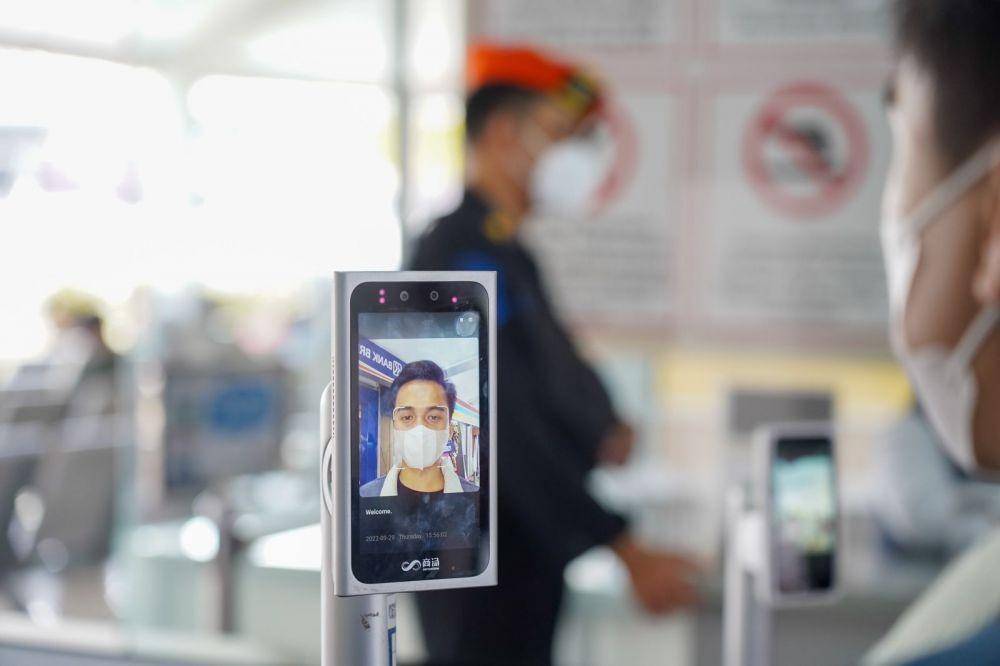 Layanan baru dari PT KAI berupa Face Recognition Boarding Gate (kai.id)