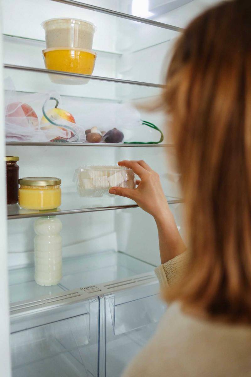 ilustrasi makanan di freezer (pexels.com/id-id/@polina-tankilevitch/)