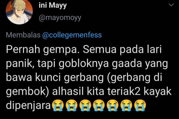 momen random di kosan (twitter.com/@mayomoyy)