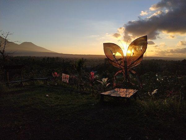 Bukit Mondoleko (google.com/maps/amsol)