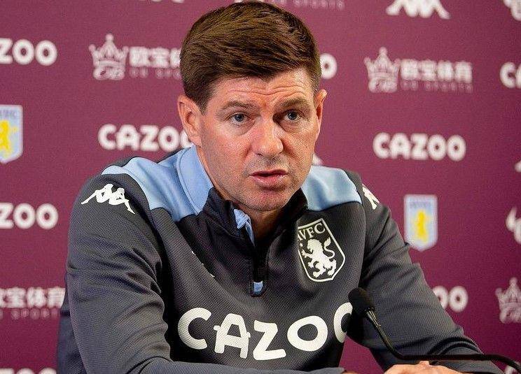 Steven Gerrard (instagram.com/avfcofficial)