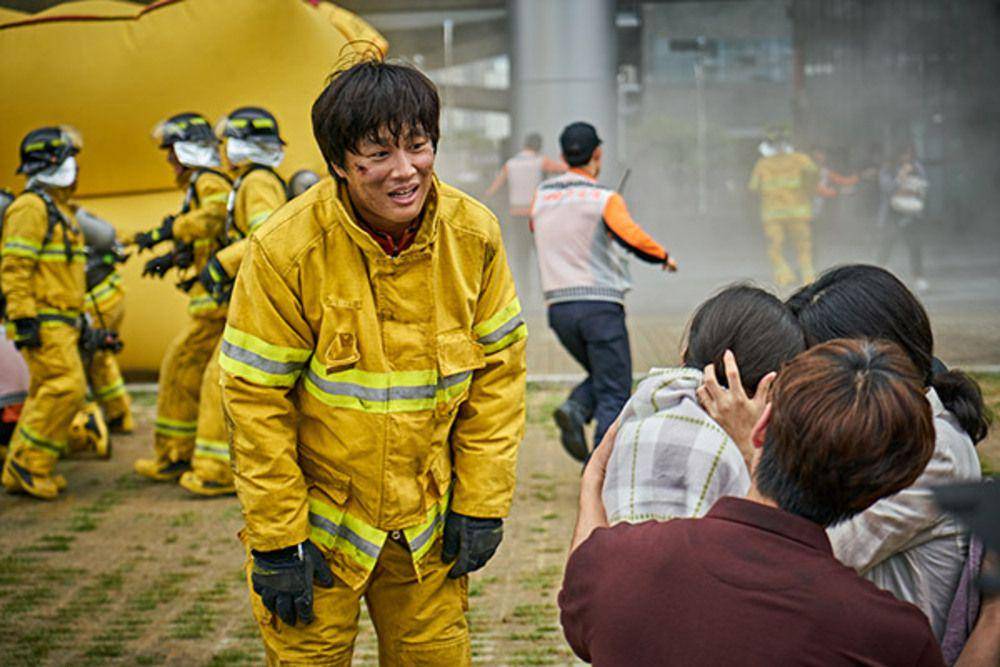 Cha Tae Hyun di Along with the Gods: The Two Worlds (dok. Dexter Studios/Along with the Gods: The Two Worlds)