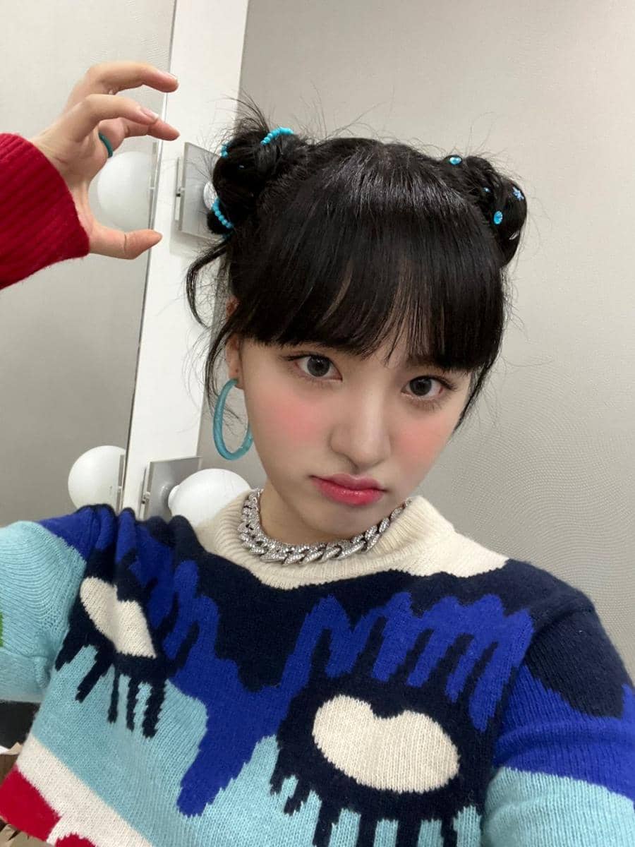Gaya rambut ala member IVE (twitter.com/IVE_twt)