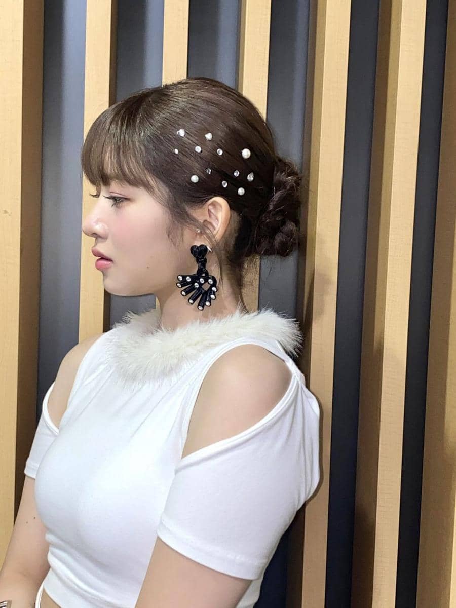 Gaya rambut ala member IVE (twitter.com/IVE_twt)