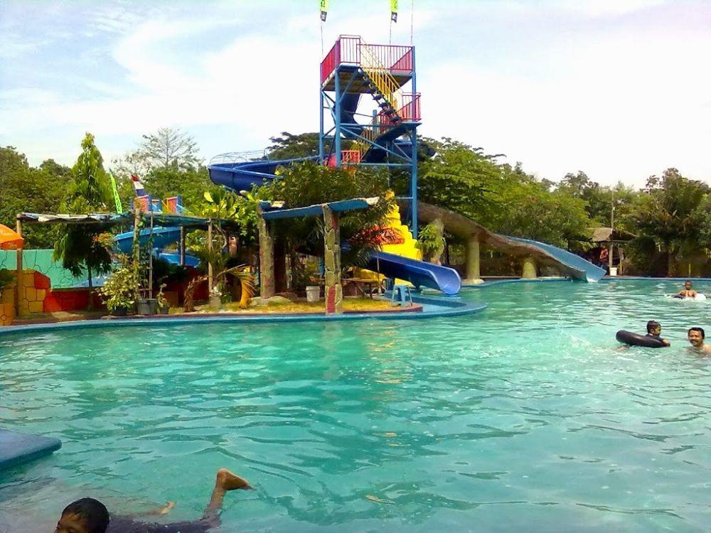 Tiga Bintang Firdaus Waterpark, Indramayu (dok. Tiga Bintang Firdaus Waterpark)