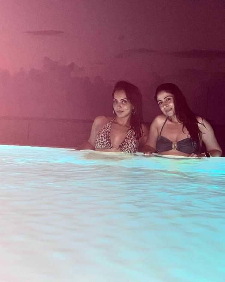 Bhavana Pandey dan Seema Kiran (instagram.com/bhavanapandey)
