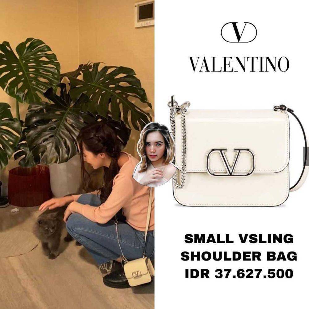 harga tas Beby Tsabina (instagram.com/ootd.bebytsabiina)
