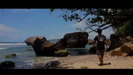 Kondisi Pantai Pucang Sawit (Youtube/Dio Jefrii)
