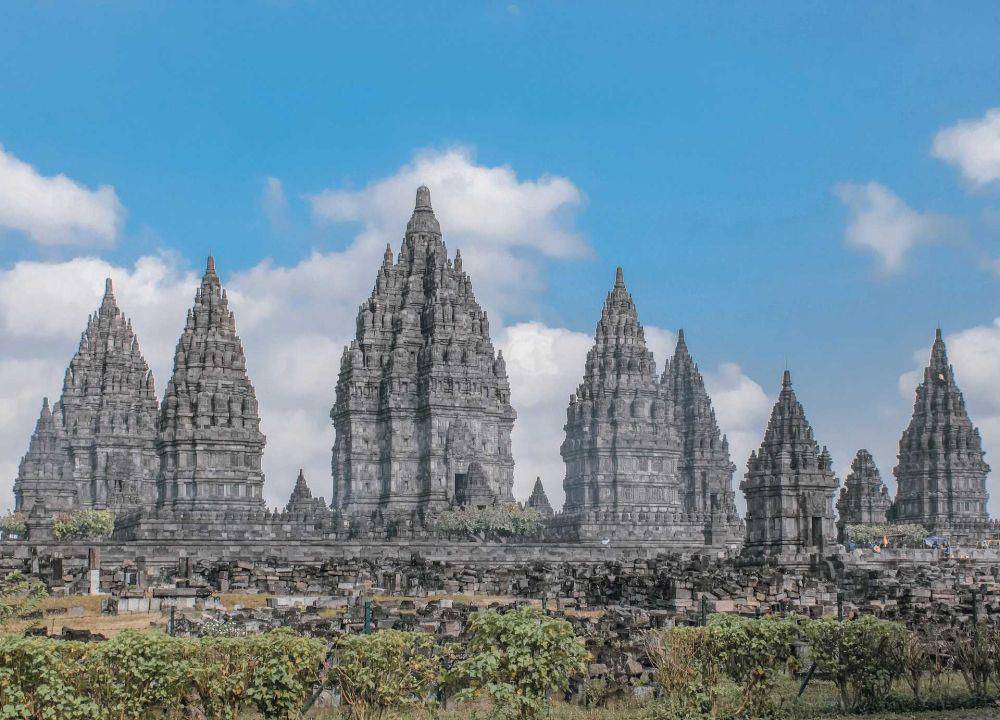 ilustrasi wisata di Yogyakarta (unsplash.com/Eugenia Clara)