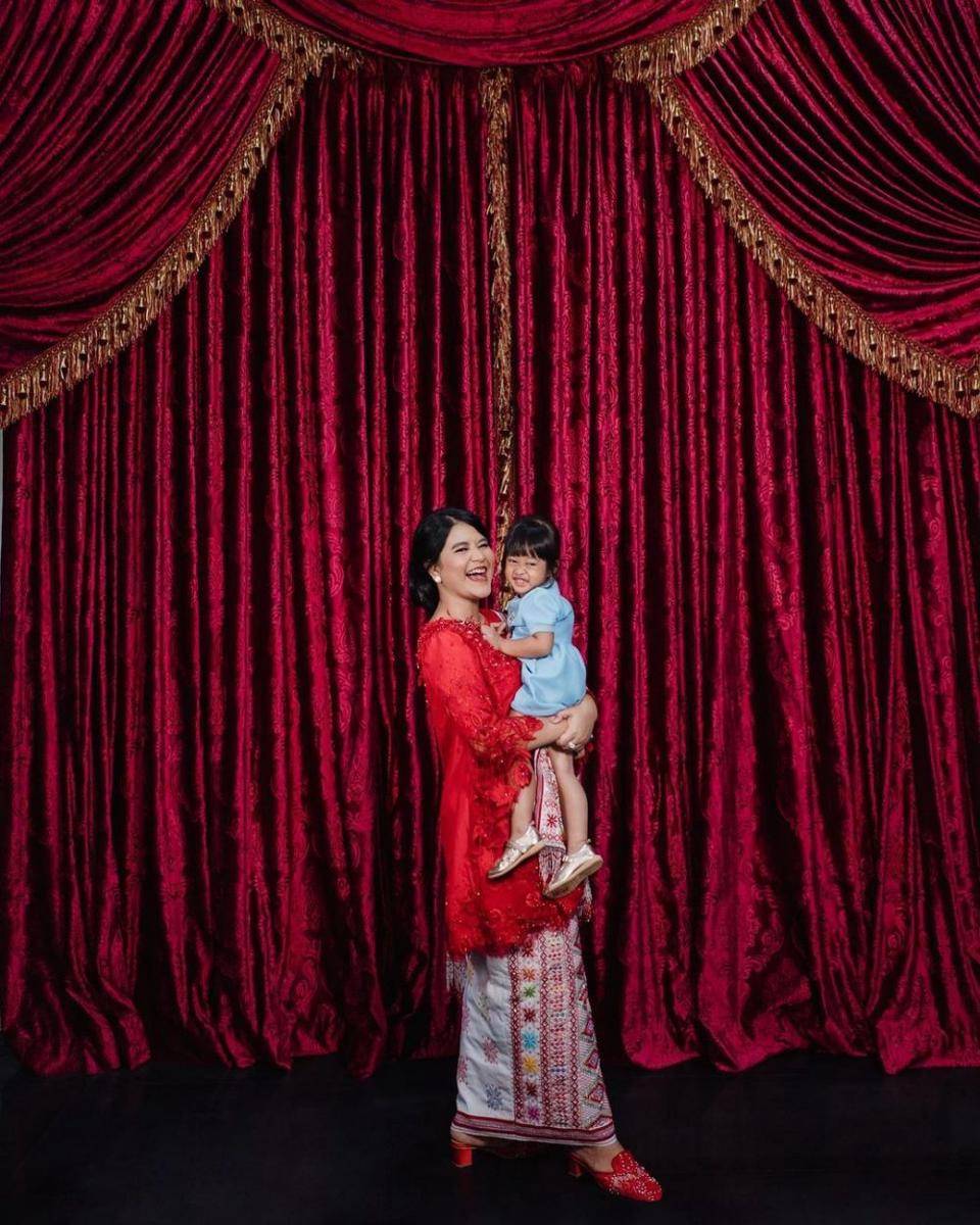 Keluarga Kahiyang Ayu dan Bobby Nasution. (instagram.com/ayanggkahiyang)