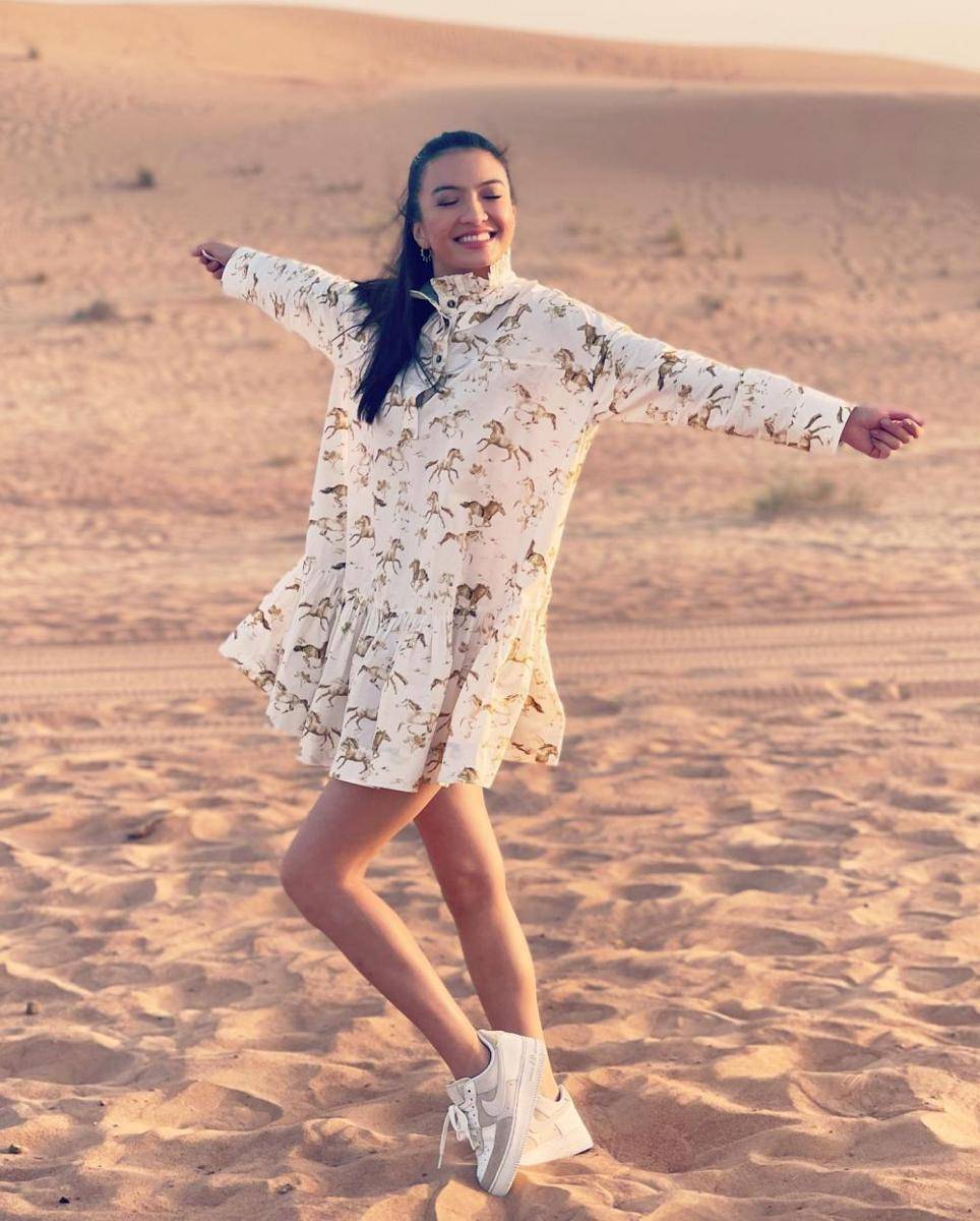 outfit kencan ala Raline Shah (instagram.com/ralineshah)