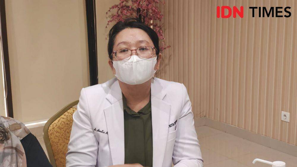 Ketua Komiite Farmasi dan Terapi RSUD Kota Depok, Amelia Martira. (IDNTimes/Dicky)