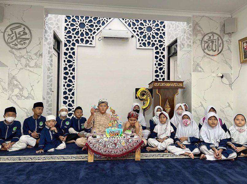 potret ultah ke-9 Maggaly (instagram.com/marcella.zalianty)