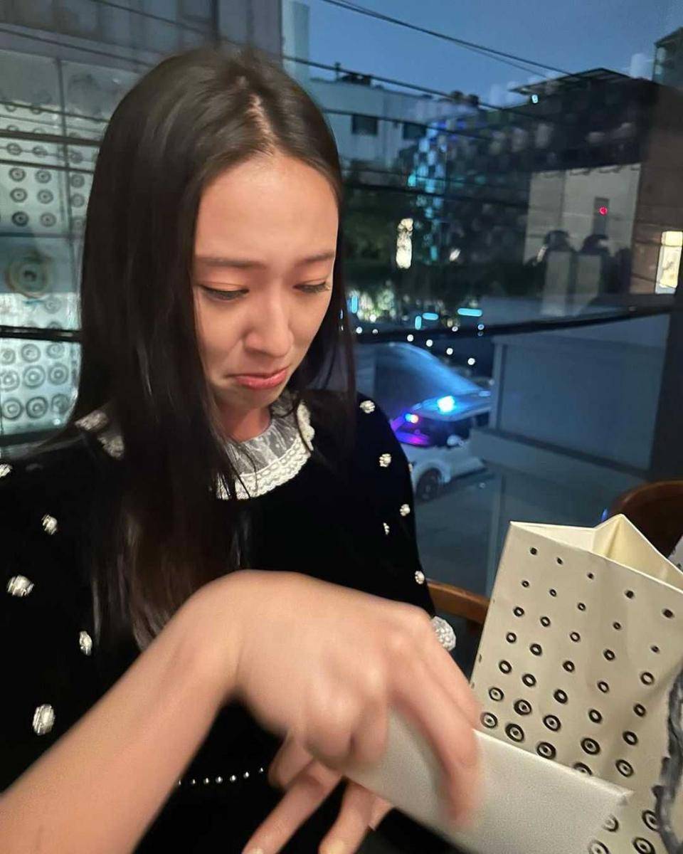 Krystal Jung (instagram.com/jessica.syj)