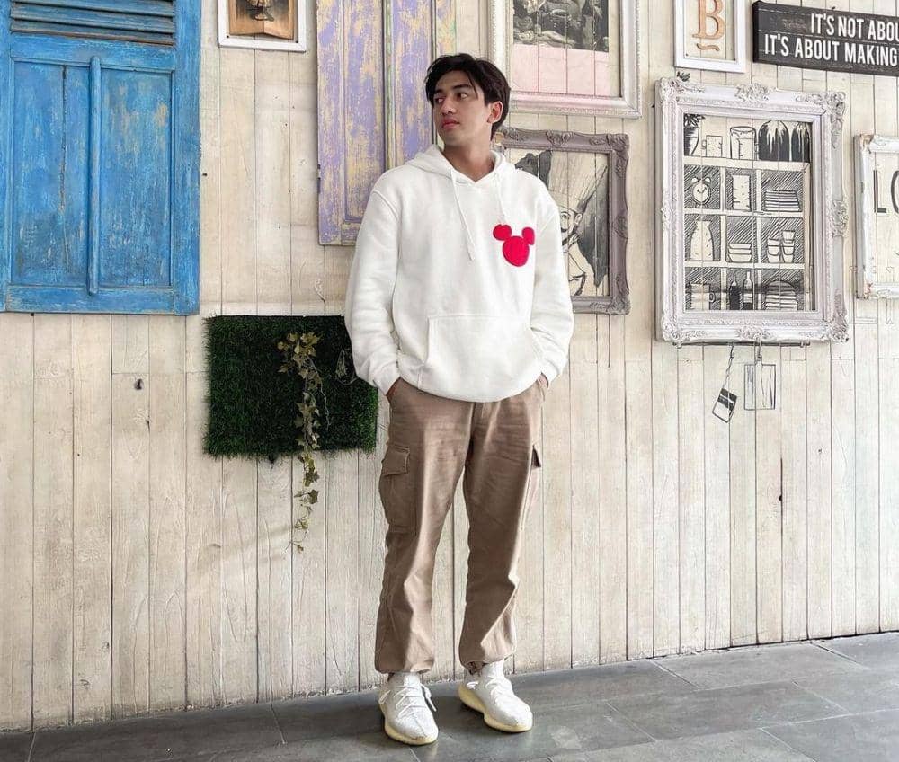 Harris Vriza (instagram.com/harrisvriza)