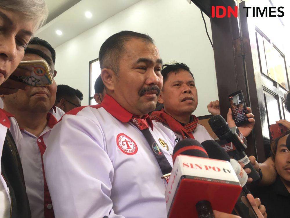 Kamaruddin Simanjuntak usai jalani sidang sebagai saksi di PN Jaksel pada Selasa (25/10/2022). (IDN Times/Irfan Fathurohman)
