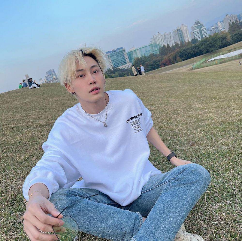 Boun Noppanut (instagram.com/bb0un)