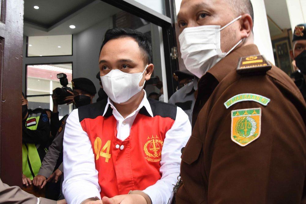 Cerita Ibunda Ricky Rizal Mengungsi karena Dicap Keluarga Pembunuh