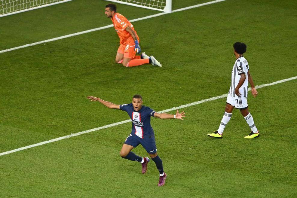 Kylian Mbappe (uefa.com)