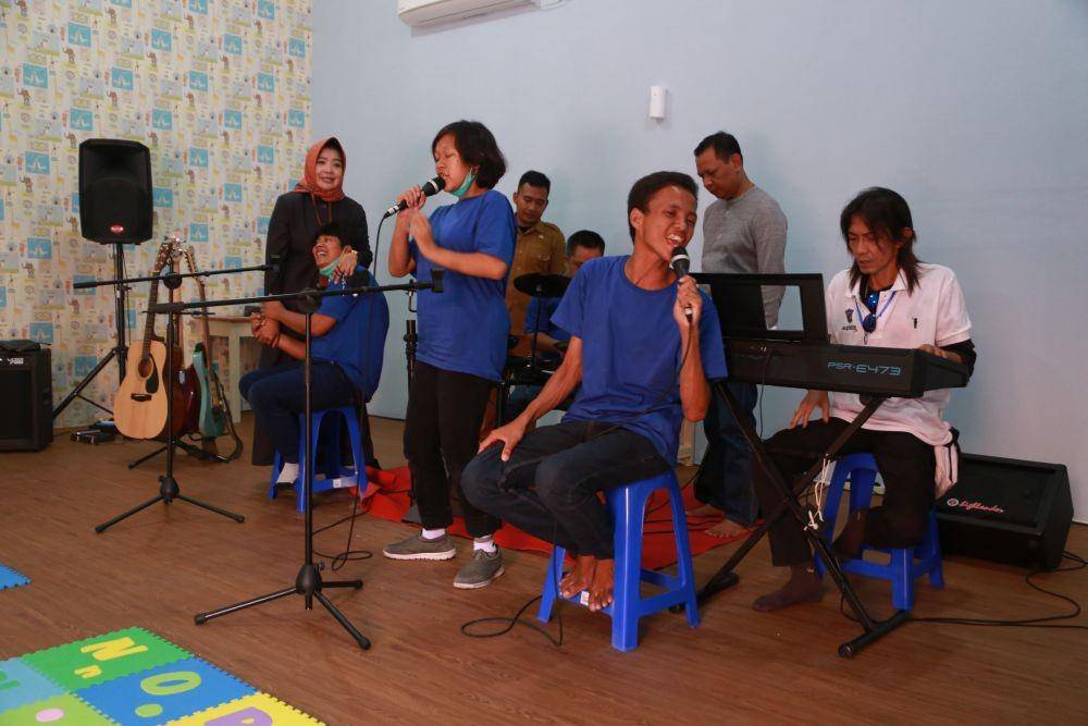 Rumah Anak Prestasi merupakan bentuk representasi kasih sayang Pemerintah Kota (Pemkot) Surabaya kepada anak-anak disabilitas di Kota Pahlawan. (Dok. Humas Pemkot Surabaya)