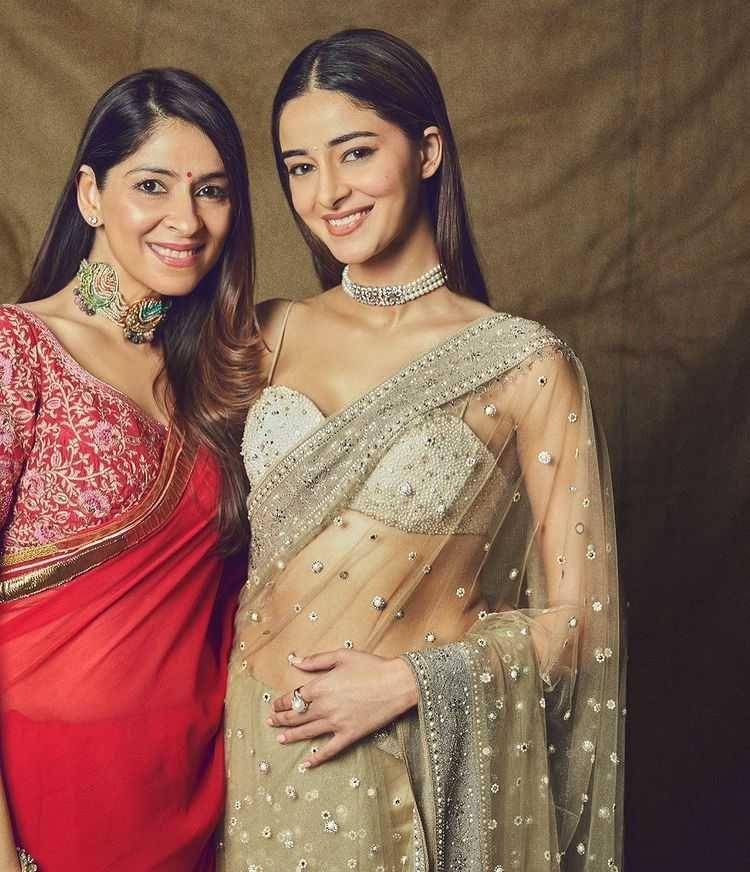 Ananya Panday dan mama
