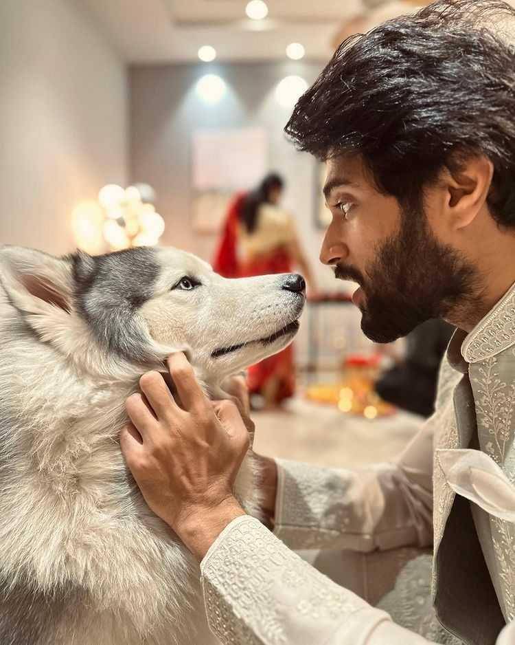 Vijay Deverakonda (instagram.com/thedeverakonda)