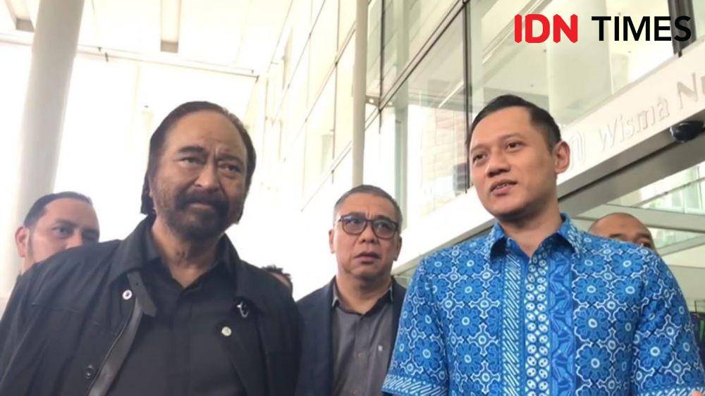 Ketua Umum Partai NasDem Surya Paloh dan Ketum Partai Demokrat Agus Harimurti Yudhoyono di Wisma Nusantara, Rabu (26/10/2022). (Dok/Istimewa)