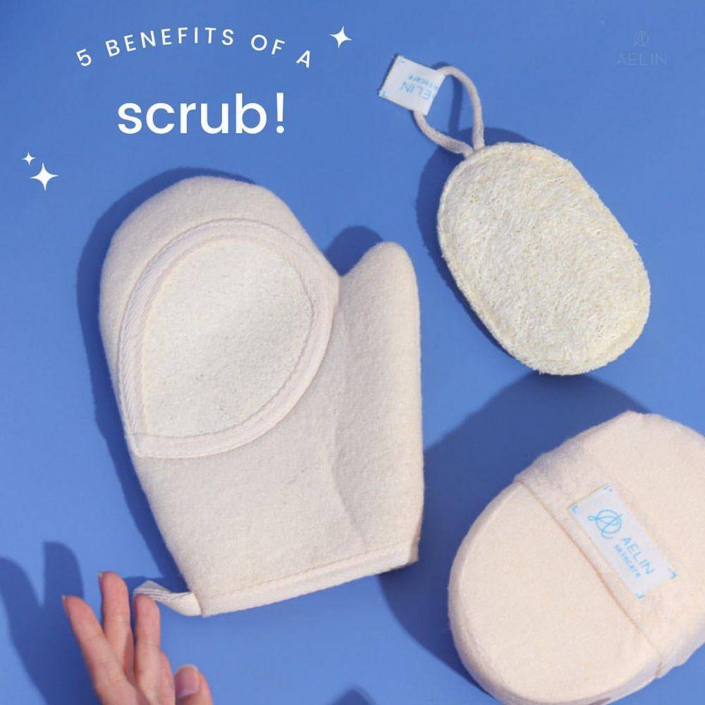 Natural Loofah Bath Scrubber Gloves (instagram.com/aelin.skincare)