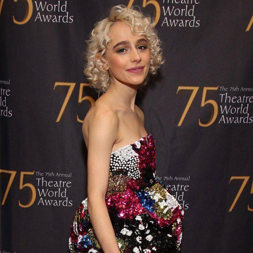 potret Sophia Anne Caruso menghadiri Theatre World Awards (instagram.com/sophiaannecaruso)