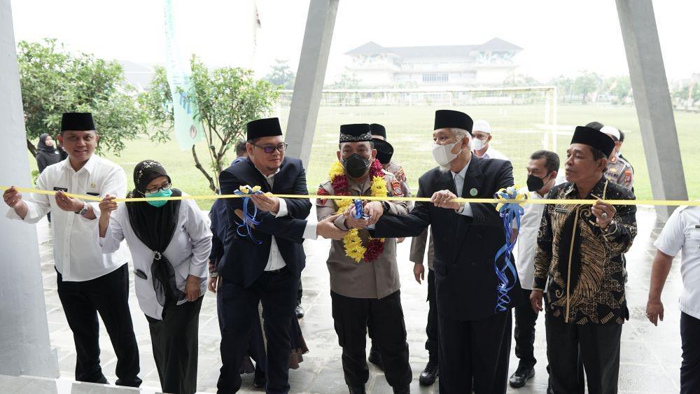 Sekolah Islam Al Azhar Asy Syarif Sumut Resmikan Gedung Auditorium