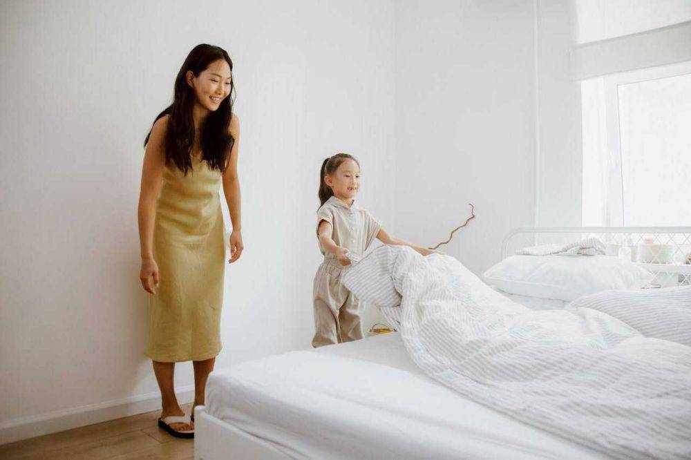 ilustrasi ibu dan anak (pexels.com/Ron Lach)