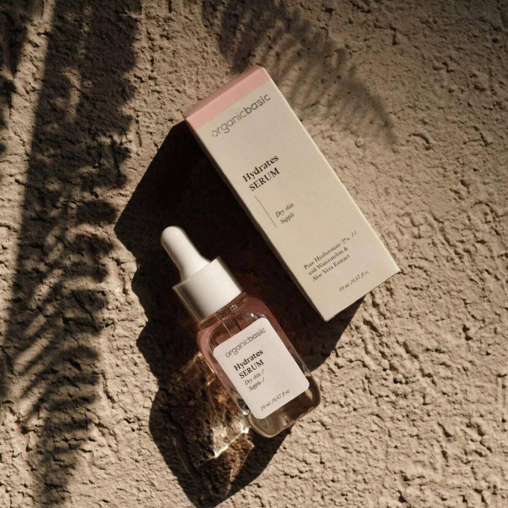 Organic Basic Hydrates Serum with Pure Hyaluronate B5 + Watermelon & Aloe Extract (organicbasic.id)