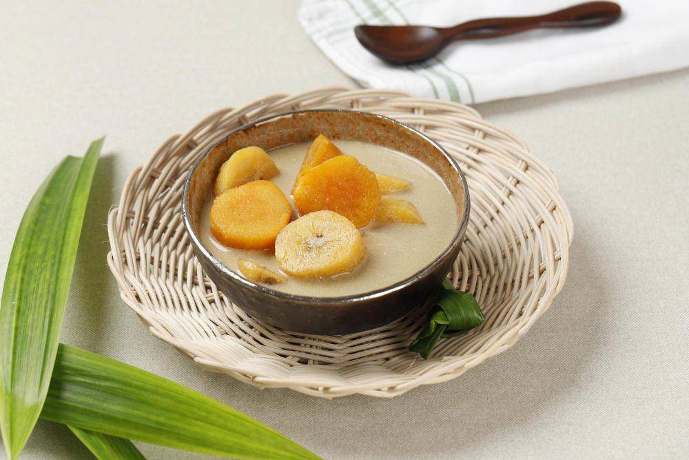 kolak pisang (vecteezy.com/Ika Dapurhangus)