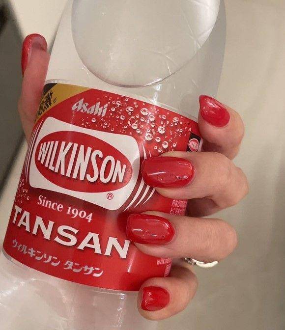 nail art Kumi Koda (instagram.com/kodakumi_official)