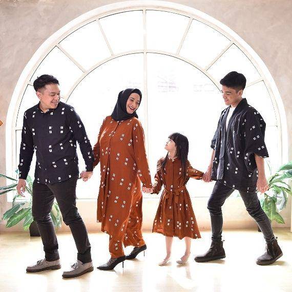 keluarga Andhara Early (instagram.com/andharaearly)