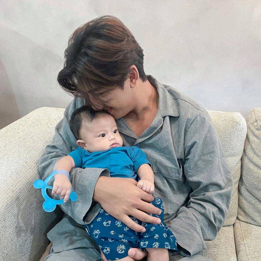 Harris Vriza dan keponakan (instagram.com/harrisvriza)
