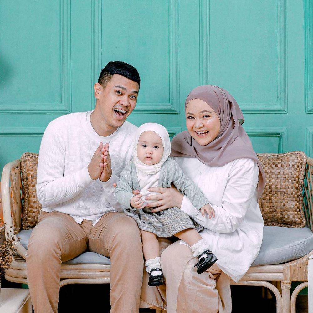 keluarga Renaldi Rassofyan (instagram.com/akmaliaayuu)