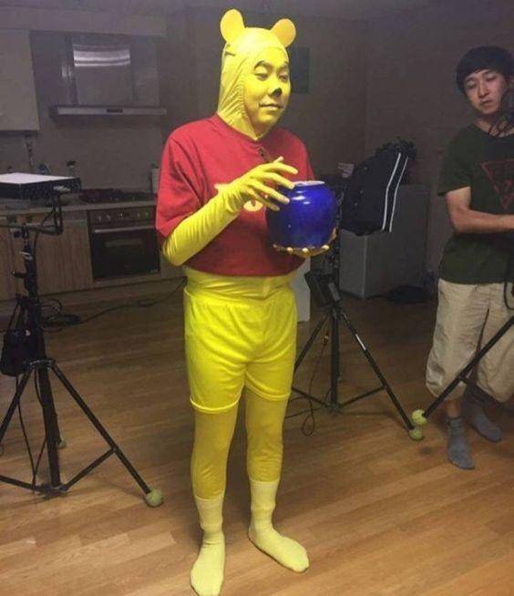 kostum halloween gagal (cheezburger.com)