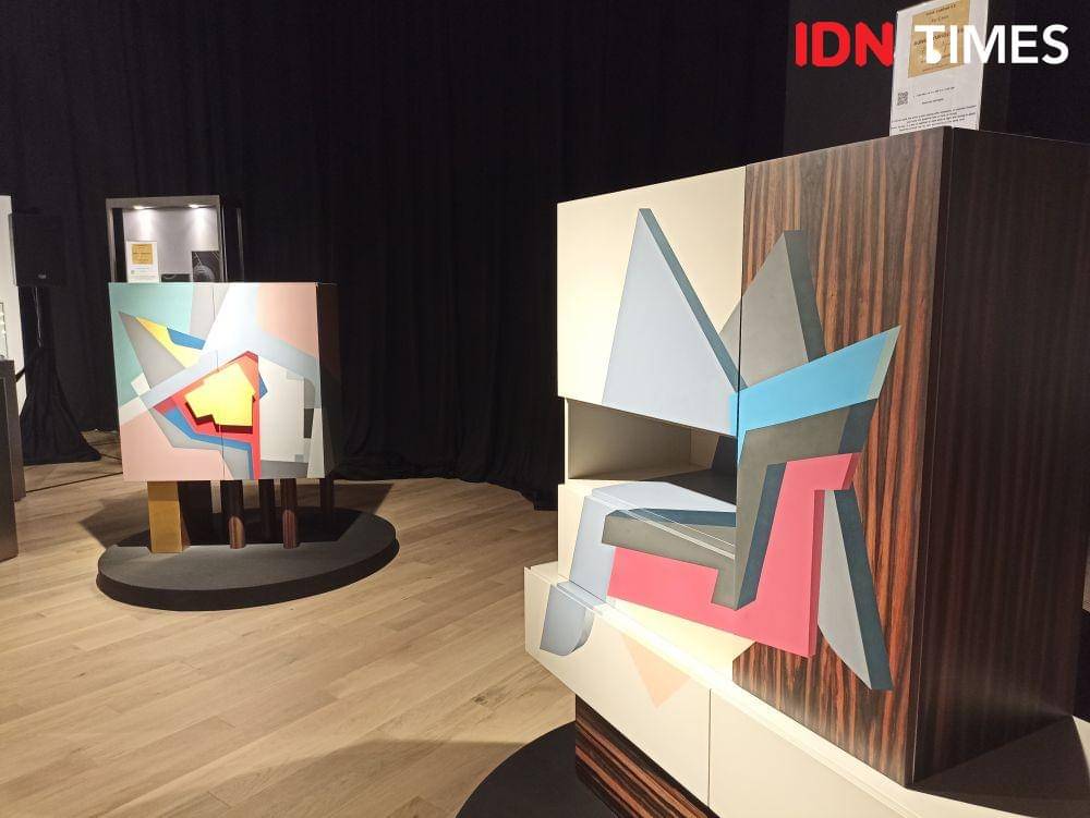 ilustrasi hasil karya Bunga Yuridespita di pameran Murai Art Projects. 27 Oktober 2022. (IDN Times/M. Tarmizi Murdianto)