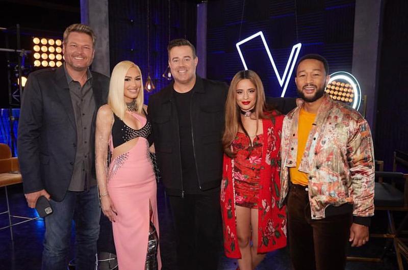 10 Potret Camila Cabello Jadi Juri di The Voice, Langsung Akrab!