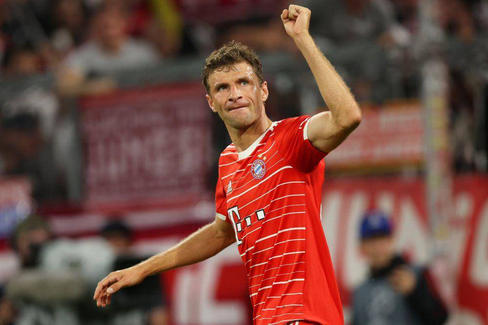 Thomas Muller (twitter.com/esmuellert_)